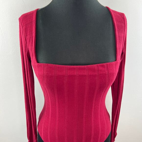 FREE PEOPLE Red Bodysuit Rayon Stretch Ribbed Square Neck Knit Size X-Small XS - Picture 3 of 10